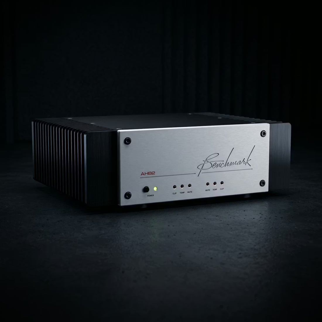 BENCHMARK AHB2